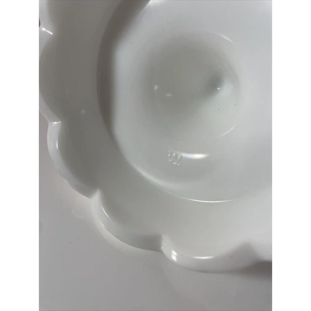 Vintage Westmoreland Milk Glass Candlestick‎ MCM Paneled Grapes Vines - Single